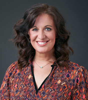 Portrait of Claire Mizell, REALTOR.